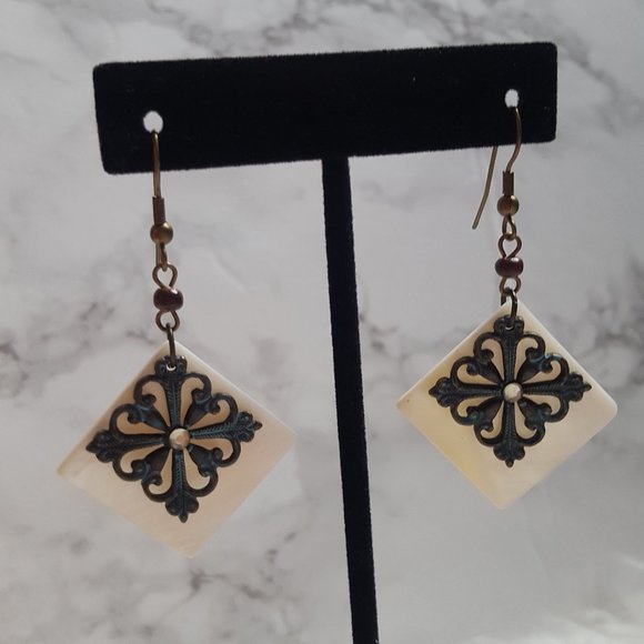 ⭐️Earrings - Picture 4 of 4